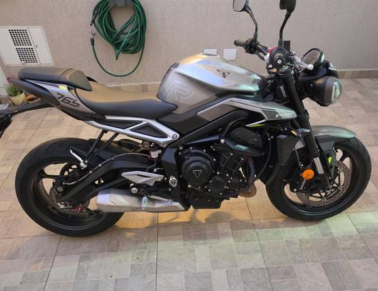 TRIUMPH STREET TRIPLE R ABS TRIUMPH STREET TRIPLE R ABS